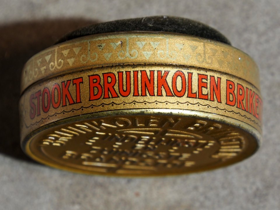 Bruinkolen Briketten, Zindelijkste en zuinigste brandstof pic3