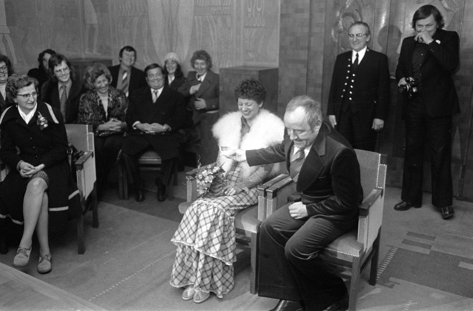 Bruid en bruidegom, Bestanddeelnr 927-0420