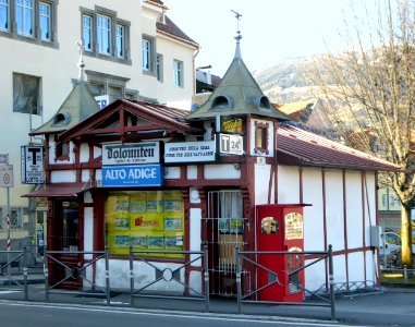 Bruneck, Graben, Zeitungsstand, 1