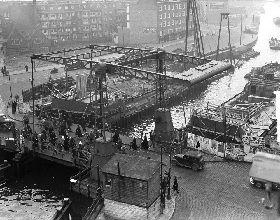 Brug bij Overtoom Amsterdam, Bestanddeelnr 903-1786