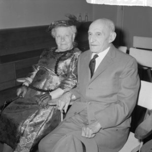 Bruidspaar Ruts de Keizer 82 en 84 jaar te Amsterdam getrouwd, Bestanddeelnr 915-3536