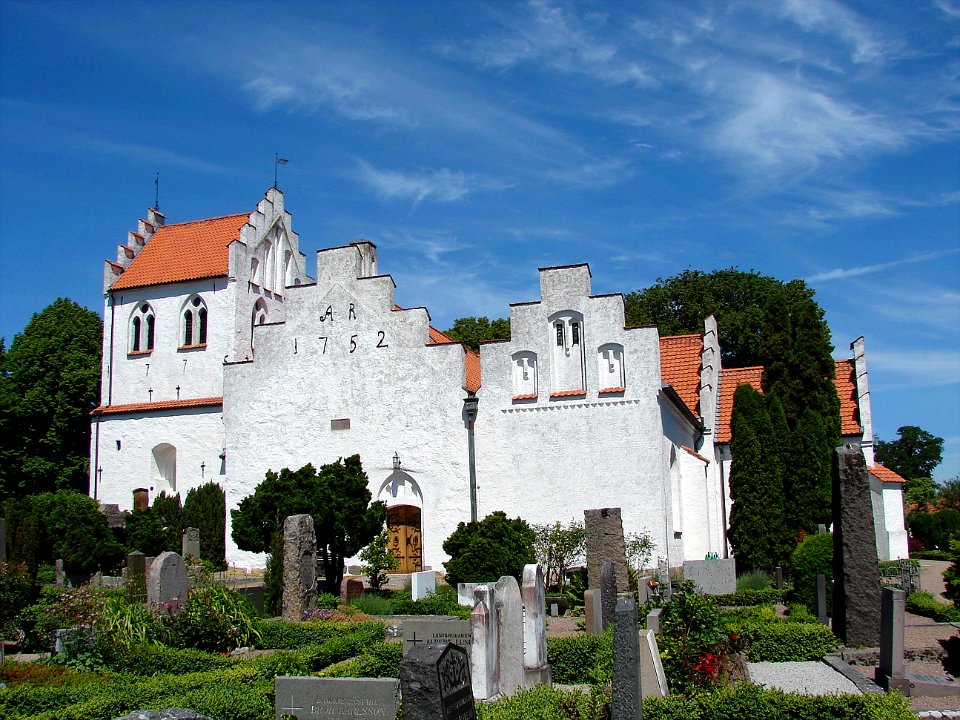 Brunnby Kirke Kullen