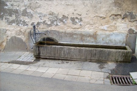 Brunnen in Bensheim-Hochstaedten 02