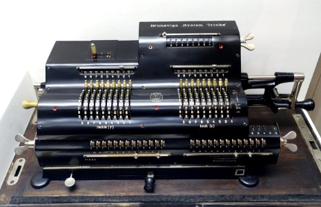 Brunsviga DMJR calculator, Braunschweig, 1925 AD - Braunschweigisches Landesmuseum - DSC04900
