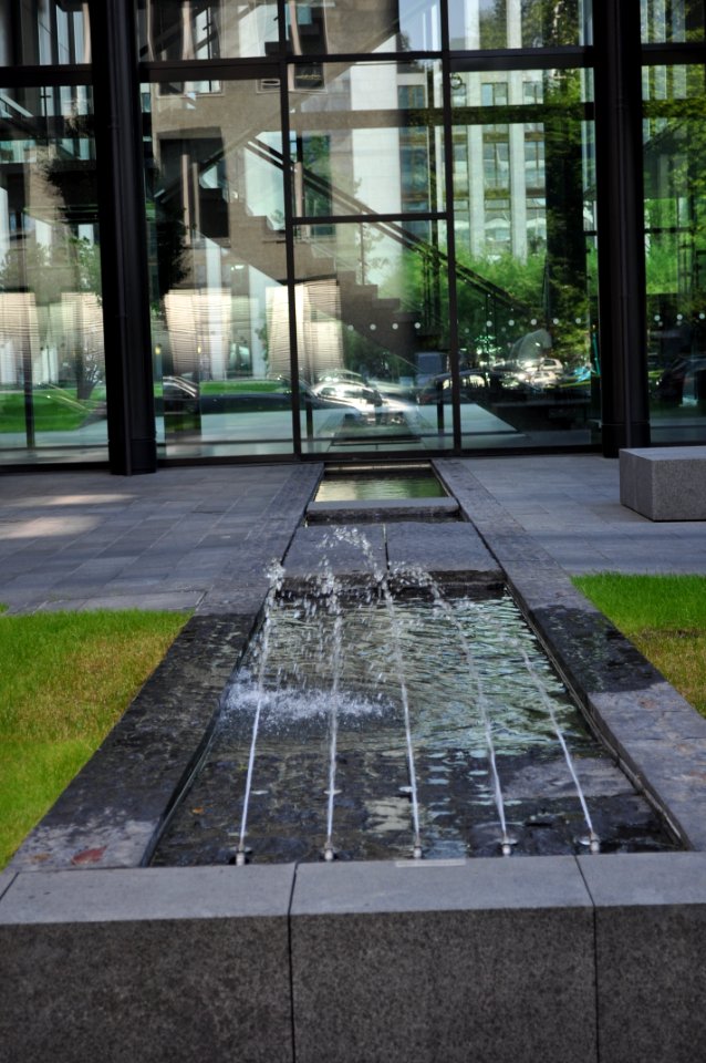 Brunnen, BHF-Hochhaus