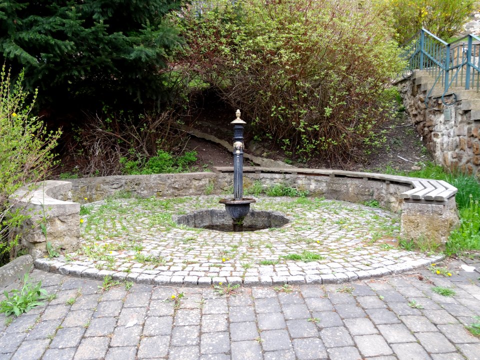 Brunnen in Garsitz
