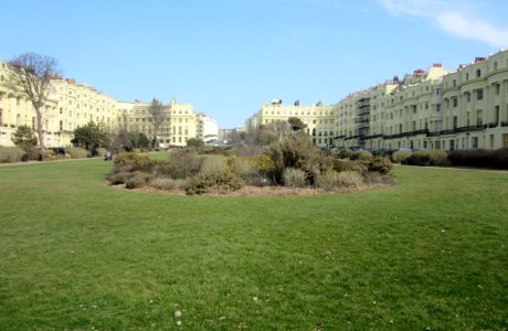 Brunswick Square Gardens, Hove (April 2016) (2)