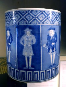 Brush holder with Dutchmen, Japan, Arita ware, late 18th to early 19th century, underglaze blue on porcelain - Östasiatiska museet, Stockholm - DSC09171