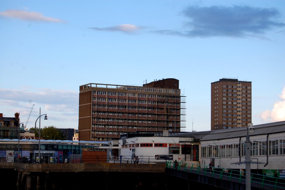 Brunel House, 42 The Hard, Portsmouth (May 2019) (2)