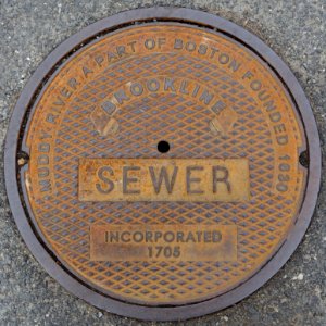 Brookline Sewer - Brookline, MA - DSC04840