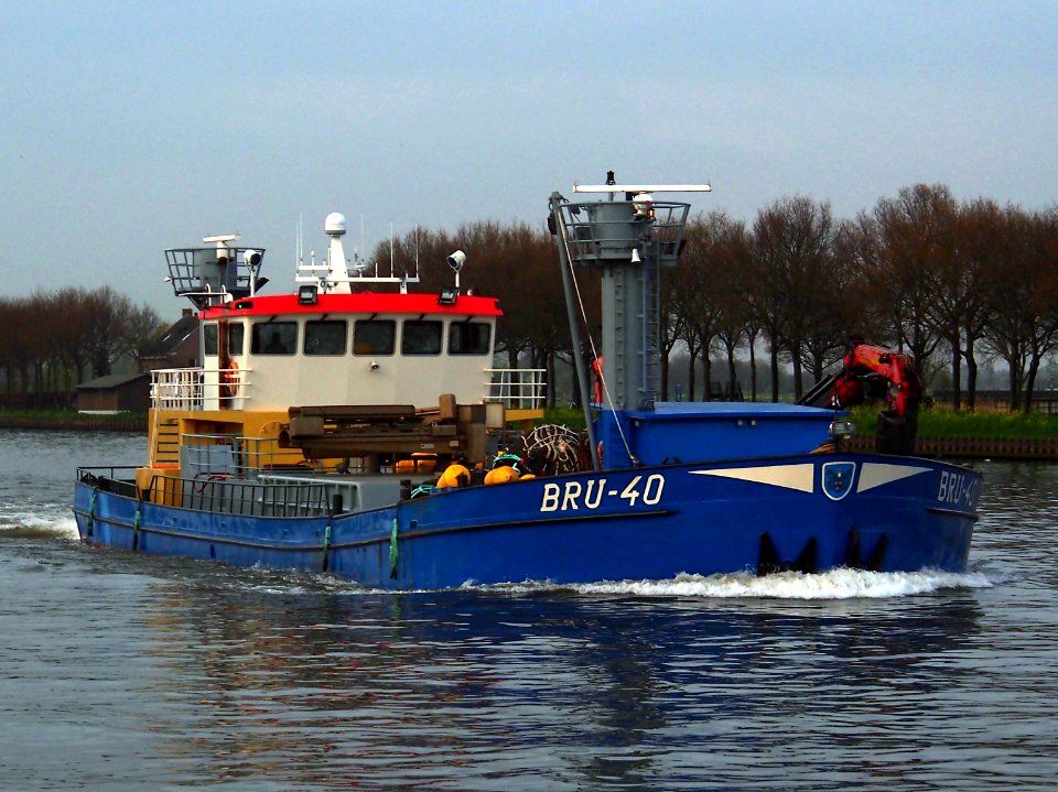 BRU 40 Luctor et Emergo, IMO 7605940. Amsterdam-Rijn kanaal, pic1