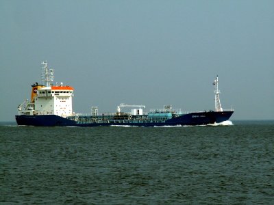 Brovig Wind - IMO 9327281 approaching Port of Rotterdam, Holland 07-May-2006