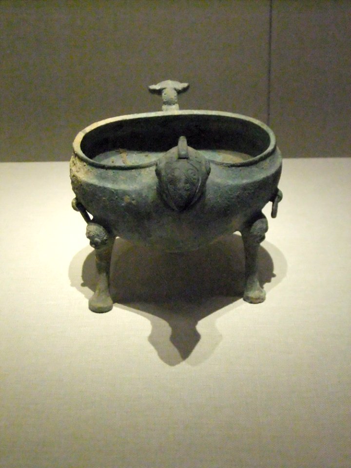 Bronze Yi of bird head, Warring States, Hebei Provincial Institute of Cultural Relics
