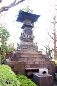 Bronze hōkyōintō - Sensoji Temple, Asakusa, Tokyo, Japan - DSC02051 photo