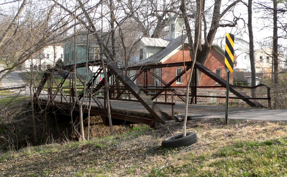 Brownville, Nebraska 3rd Street bridge from SW