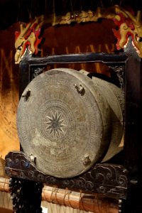 Bronze drum - Sichuan University Museum - Chengdu, China - DSC06222