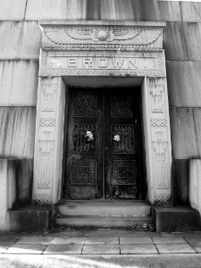 Brown pyramid, Homewood Cemetery, 2020-11-08, 02