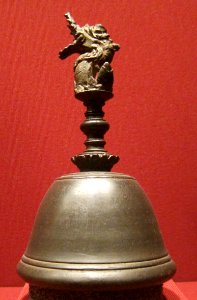 Bronze bell, Java, Majapahit, 13th-15th century, Honolulu Museum of Art