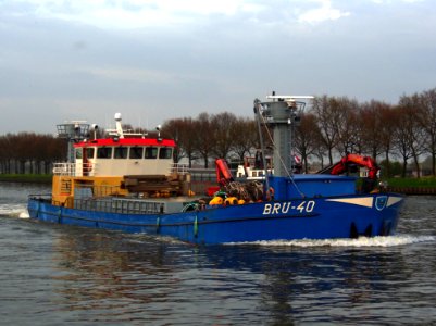 BRU 40 Luctor et Emergo, IMO 7605940. Amsterdam-Rijn kanaal, pic2