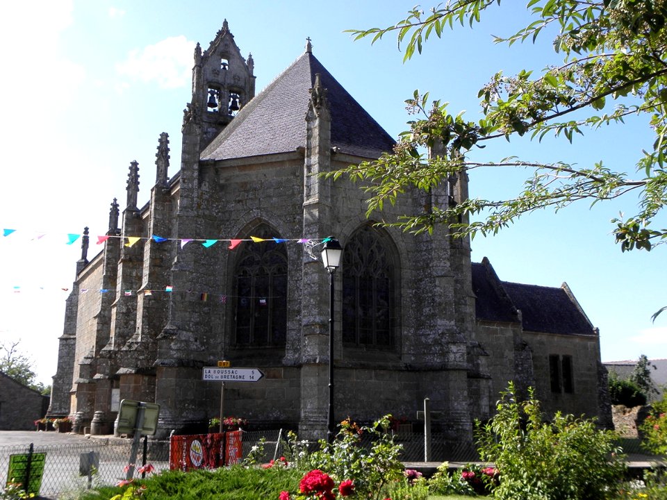 Broualan (35) Église 10
