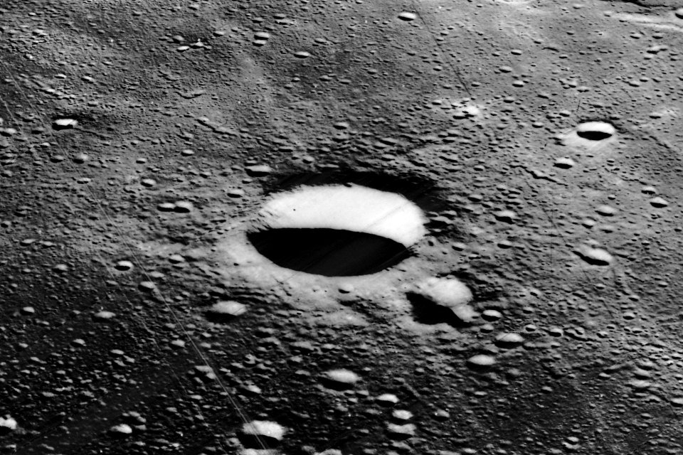 Bruce crater 3084 med
