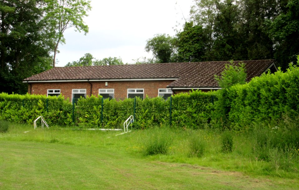 Brethren Meeting Room, Petworth Road, Wormley (June 2015) (1)