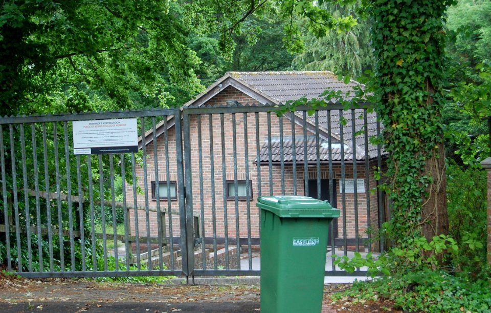 Brethren Meeting Room, Chalk Hill, West End (May 2019)