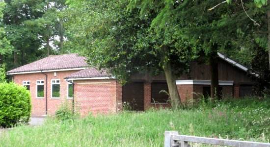 Brethren Meeting Room, Petworth Road, Wormley (June 2015) (3)