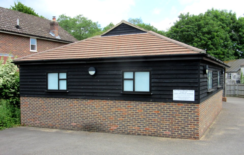 Brethren Meeting Room, New Road, Camelsdale (June 2015) (1)
