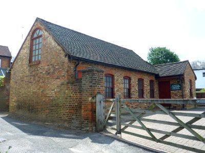 Brethren Meeting Room, Mint Gardens, Dorking (July 2013) (3)