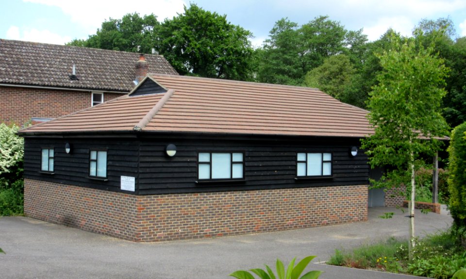 Brethren Meeting Room, New Road, Camelsdale (June 2015) (2)