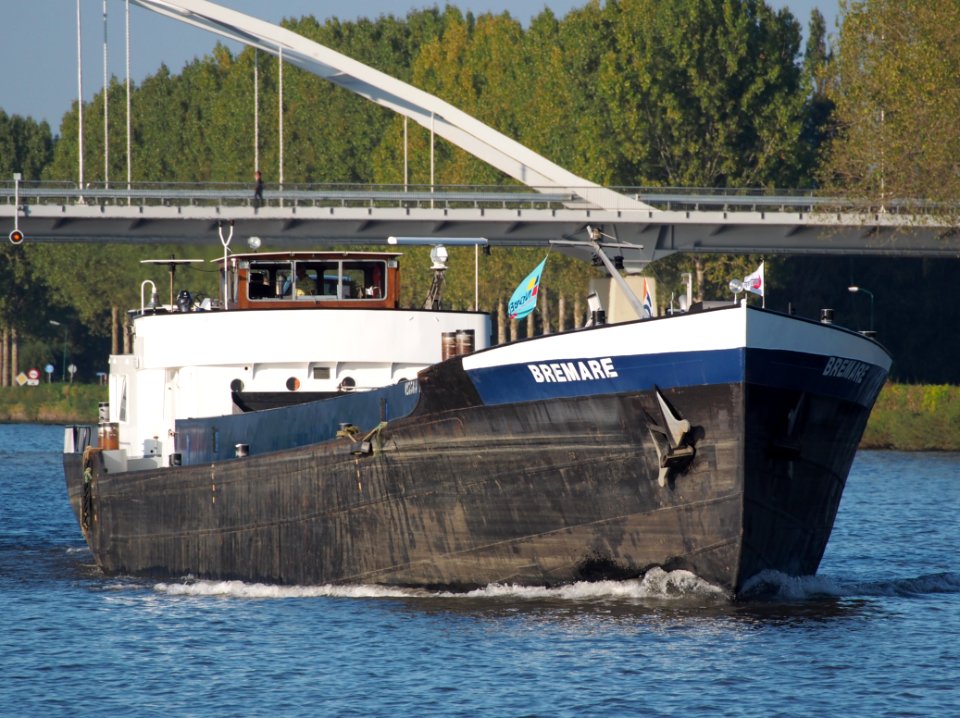 Bremare (ENI 02313614) at the Amsterdam-Rhine Canal, pic1