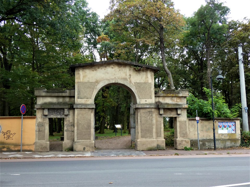 Breitscheidpark Zörbig Tor