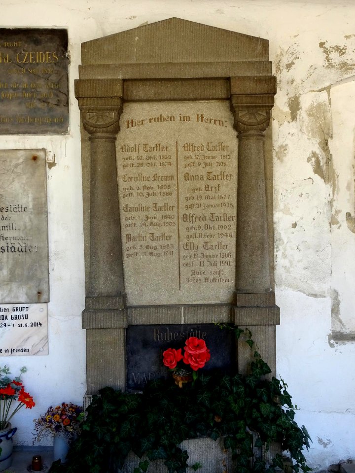 Brasov Evangelical Cemetery - Tartler2