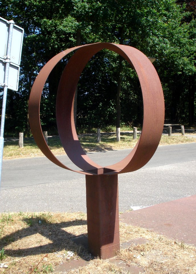 Breda kunstwerk aardboom