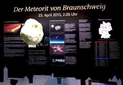 Braunschweig meteorite of 23 April 2013 - Naturhistorisches Museum, Braunschweig, Germany - DSC05068