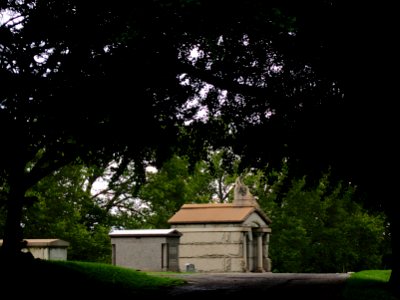 Braun Mausoleum and Gearing Vault, South Side Cemetery, 2019-07-08 photo