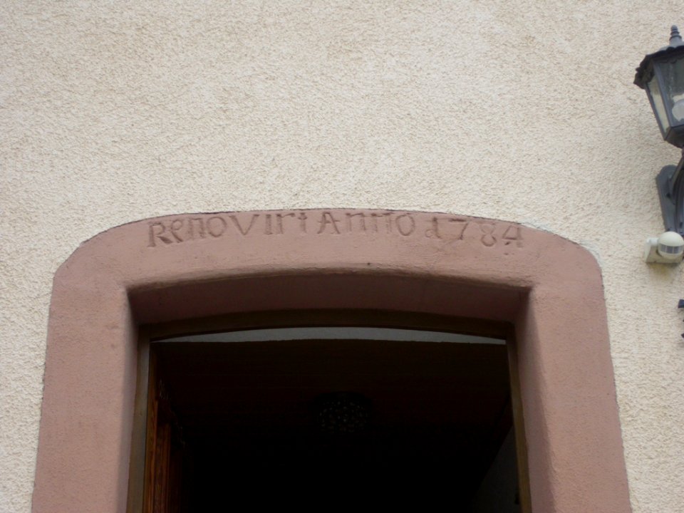 Brauhausstr. 3, Türsturz