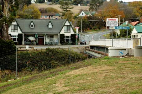 Bridge-Hotel-Forth-20070420-006