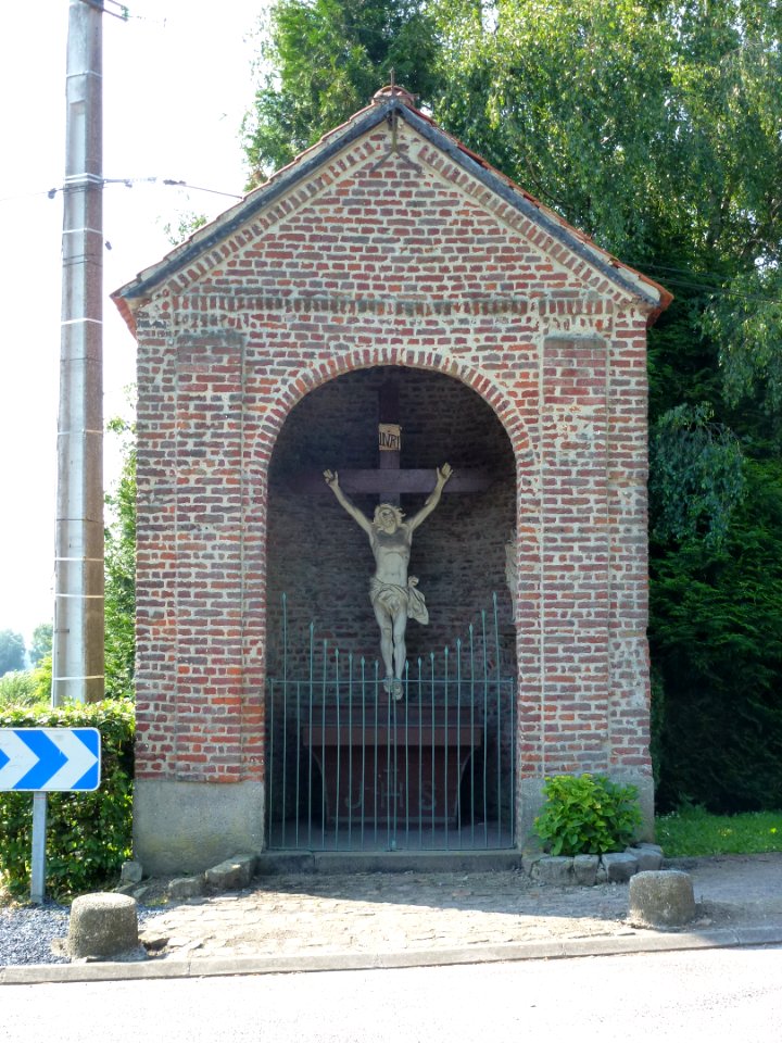 Brillon (Nord, Fr) chapelle du calvaire ext