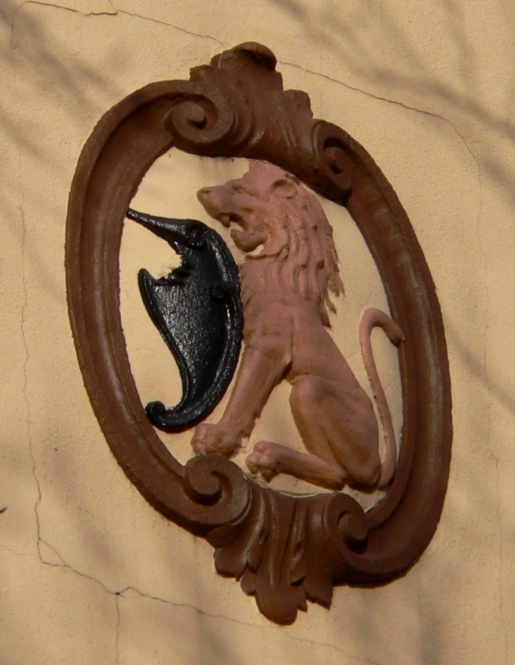 Bristol Apartments, Omaha, NE, detail 2