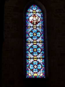Brioux-sur-Boutonne (Deux-Sèvres) église, vitrail 3