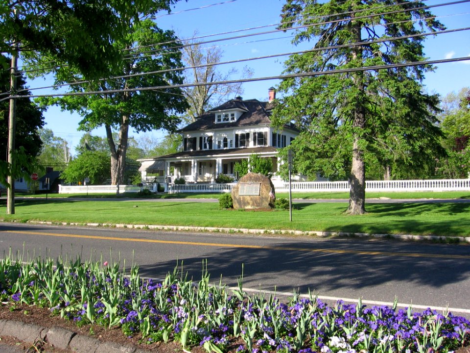 Bridgewater war memorial 035