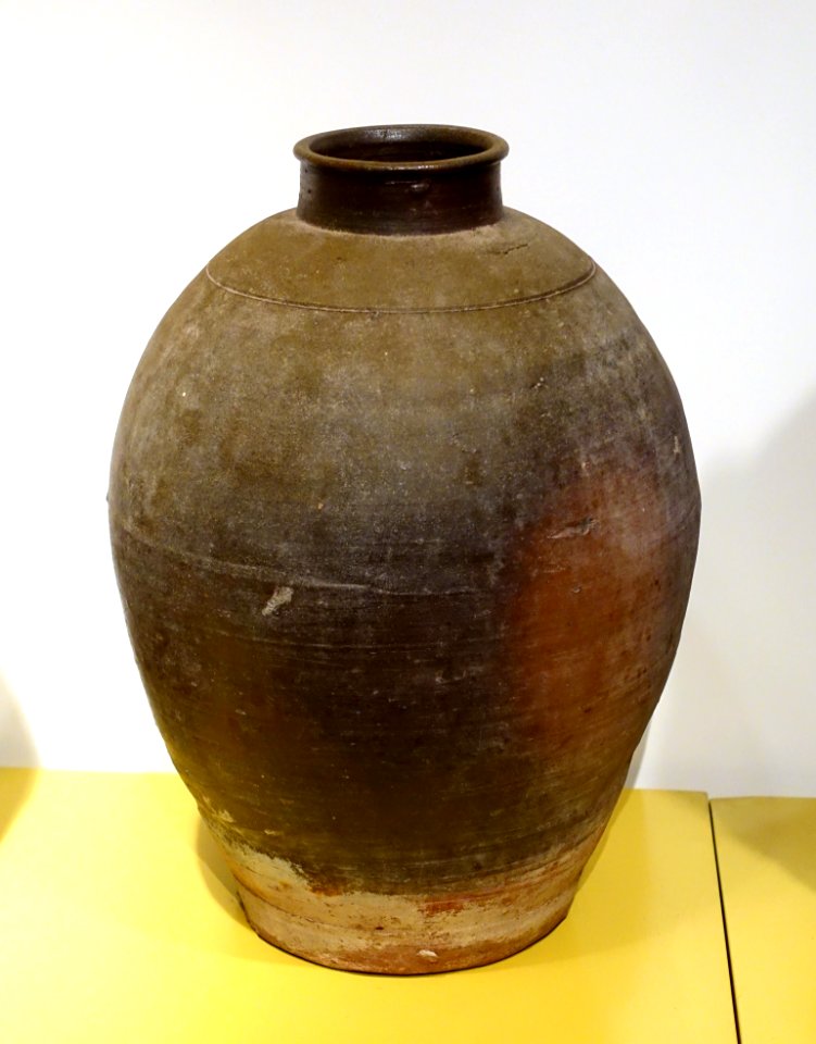 Brine jar, Viet, Ha Tay, 1984 - Vietnamese Women's Museum - Hanoi, Vietnam - DSC04268