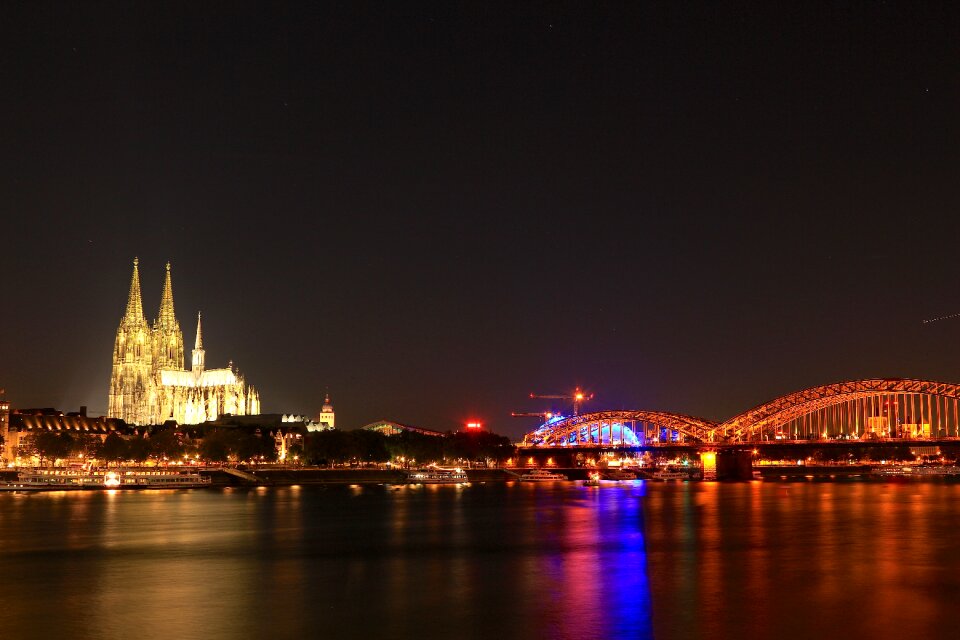 Landmark hohenzollern bridge rhine photo