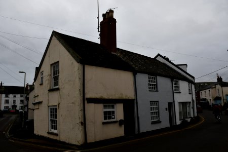 Bridge Cottages And Adjacent Shop (Hodge The Baker)