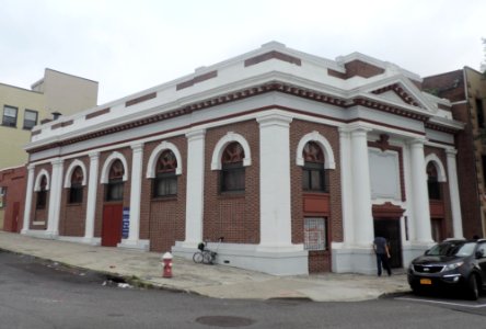 Bridge Community Church 38 E1st St MV jeh