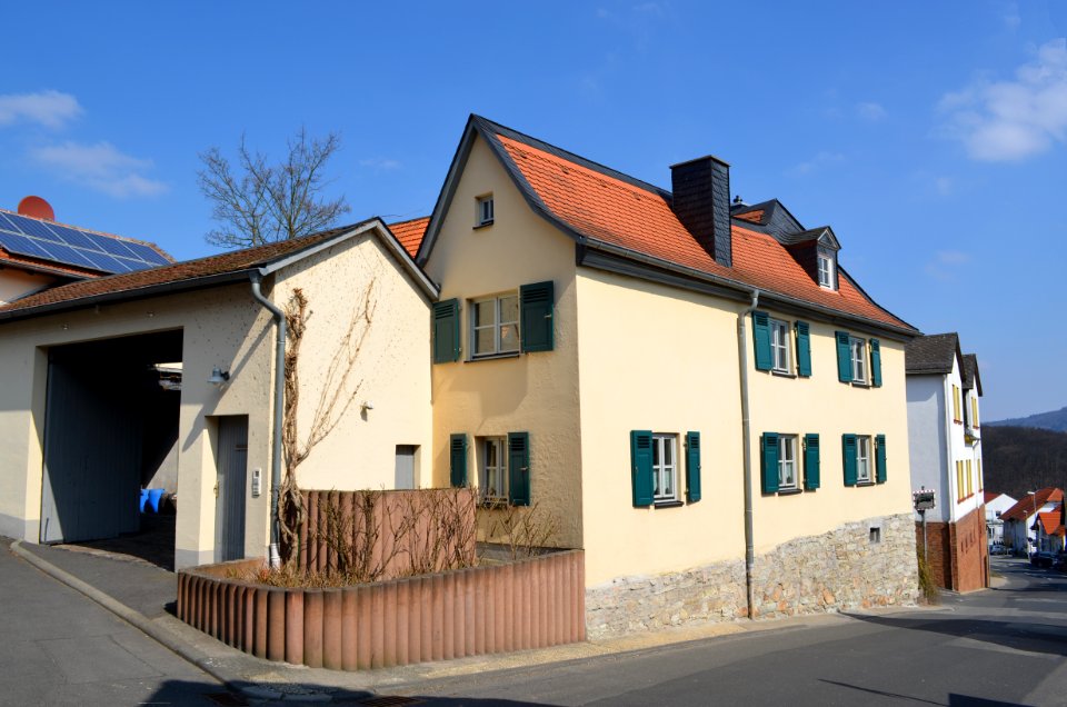 Bremthal, Wiesbadener Straße 4 (1)
