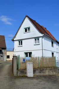 Bremthal, Wiesbadener Straße 30
