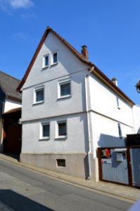 Bremthal, Bornstraße 3